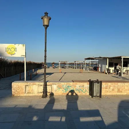 Alex Mnl Lux Mamaia Năvodari