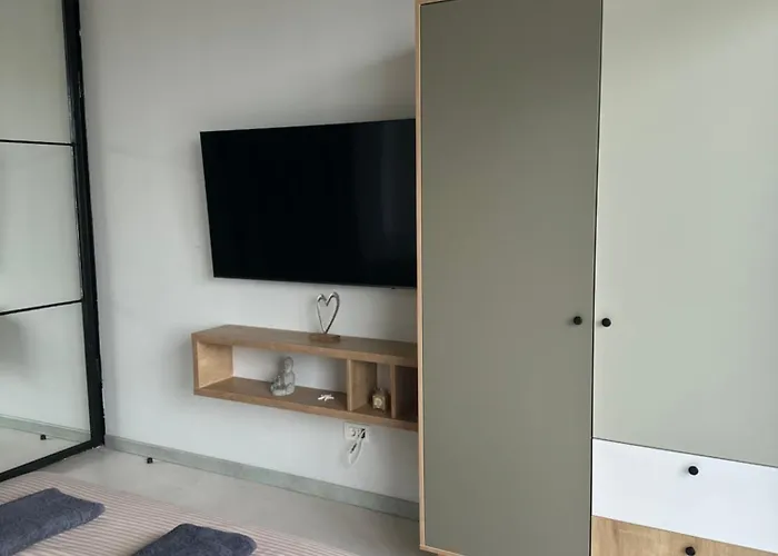 Alex Mnl Lux Mamaia * Năvodari