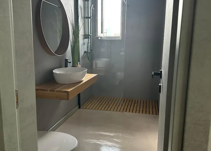 Alex Mnl Lux Mamaia * Năvodari