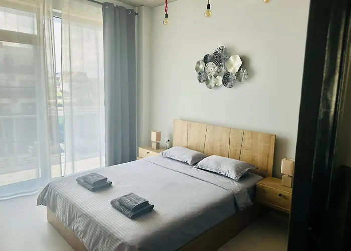 Alex Mnl Lux Mamaia Năvodari