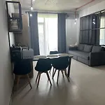 Alex Mnl Lux Mamaia *