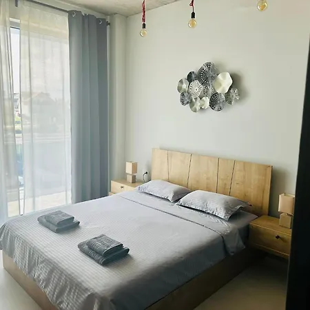 Alex Mnl Lux Mamaia 12 Năvodari