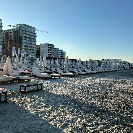 Alex Mnl Lux Mamaia * Năvodari